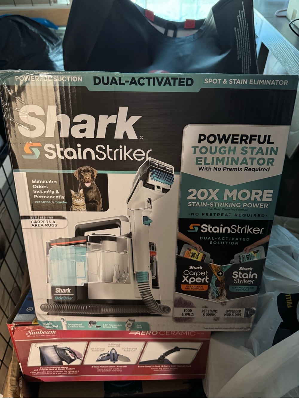 Shark StainStriker Powerful Spot & Stain Eliminator - White/Black